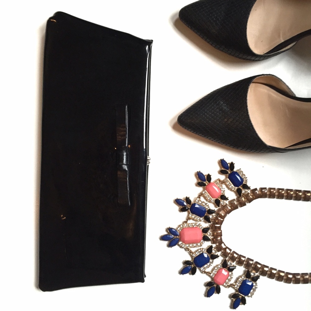 Vintage Black Patent Bow Clutch